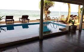 Asiri Yoga Retreat